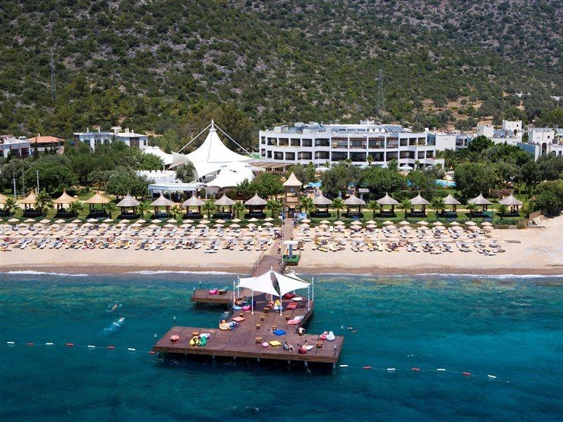 Latanya Park Resort Yaliciftlik Exterior photo